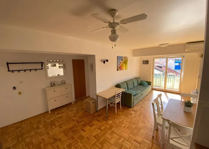 Apartment Lucy Piran-punta