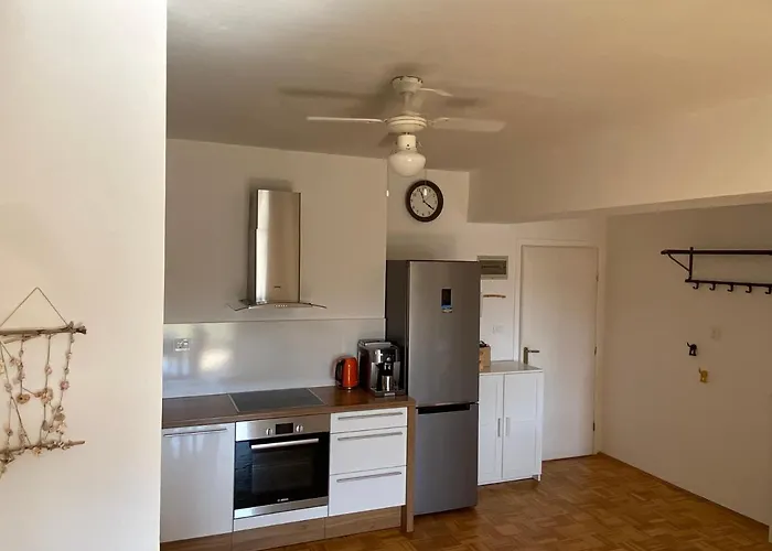 Lucy Piran-punta 公寓 *